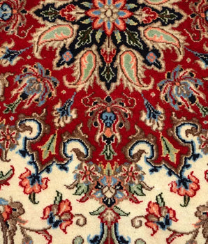 Ghom Sherkat Fars Beige